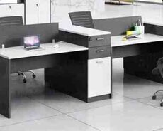 Ofis masası