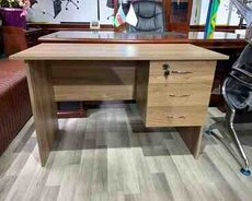 Ofis masası