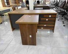 Ofis masası