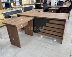 Ofis masası